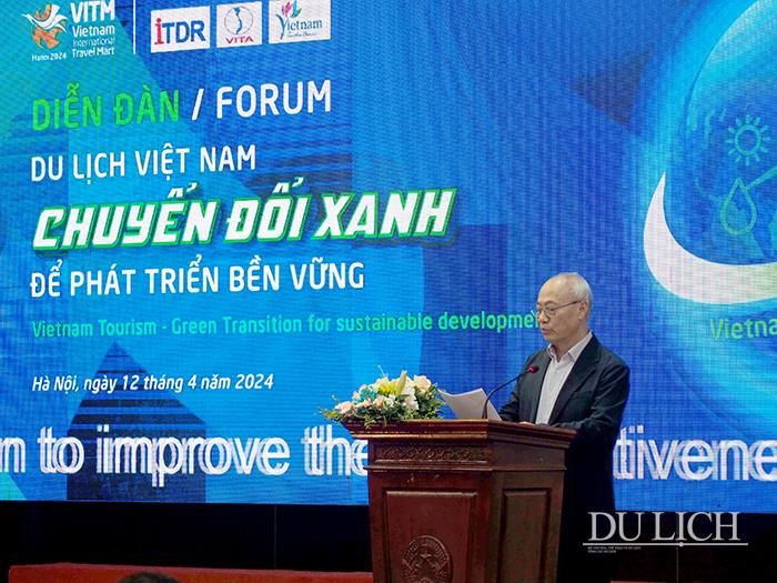 Chủ tịch Hiệp hội Du lịch Việt Nam Vũ Thế Bình phát biểu khai mạc Diễn đàn